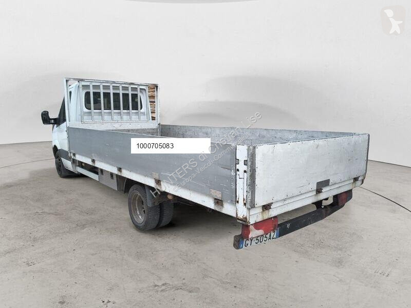 Véhicule utilitaire Mercedes 518