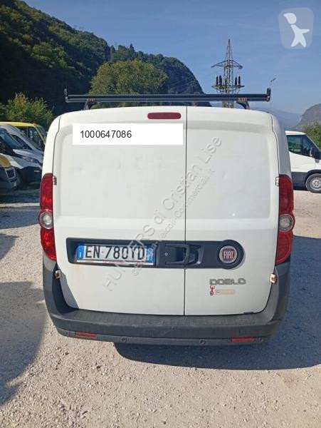 Véhicule utilitaire Fiat Doblò