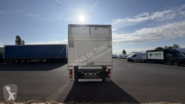 Véhicule utilitaire Iveco FRIGO POSITIF/NEGATIF...