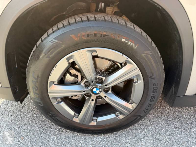 Véhicule utilitaire BMW