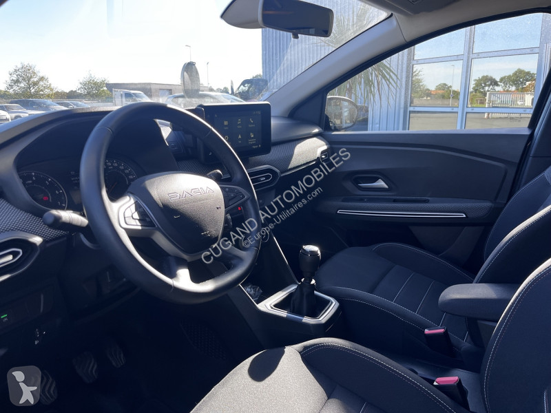 Dacia JOGGER 1.0 ECO-G 100CH EXTREME 5 PLACES van