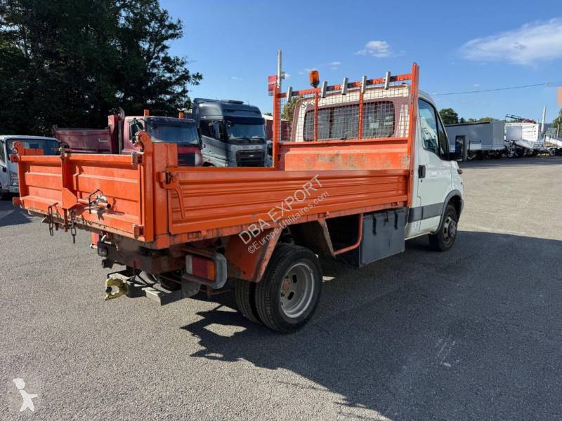 Iveco 35C13 van