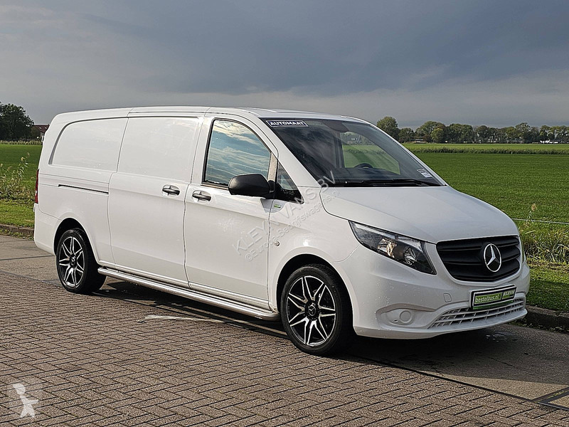 Véhicule utilitaire Mercedes 114 XL L3 ac...