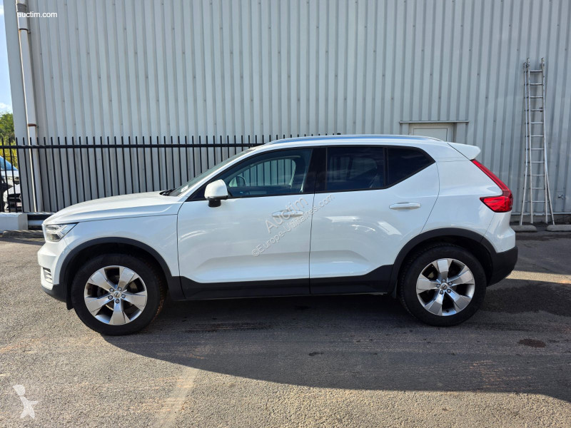 Volvo xc40 van