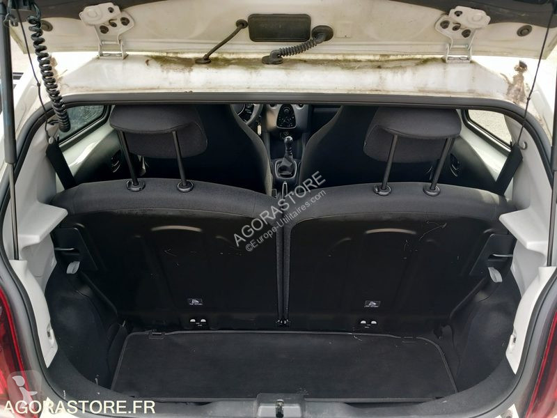 Peugeot 108 van