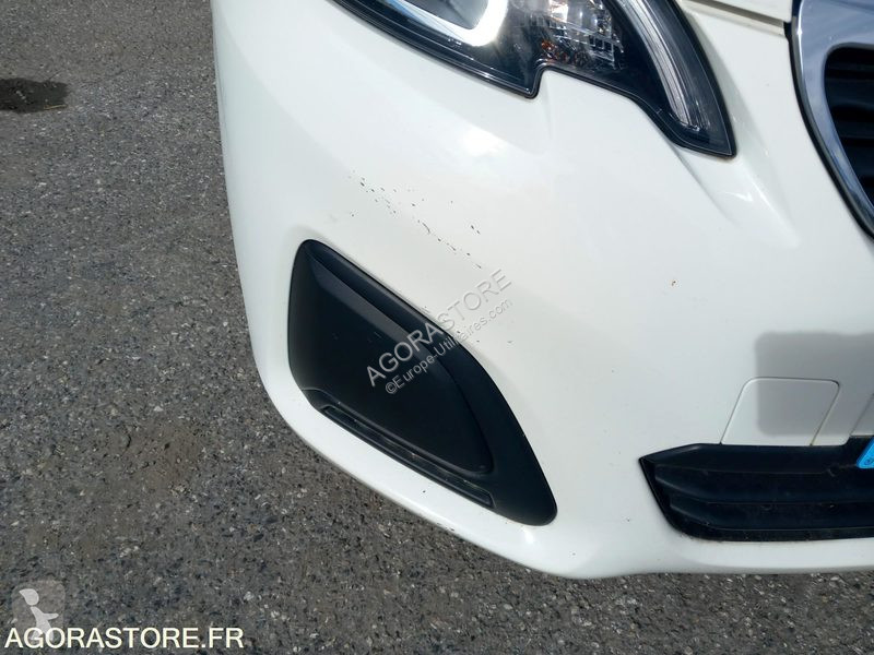 Peugeot 108 van