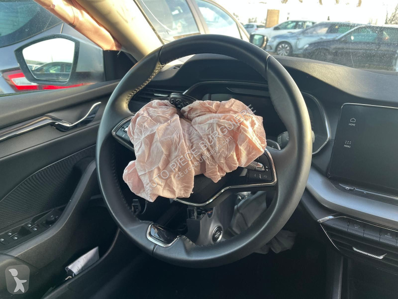 Užitkové vozidlo Skoda 2.0 TDi 150 Ambition /...