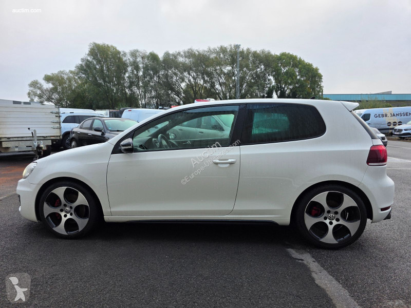 Volkswagen golf van