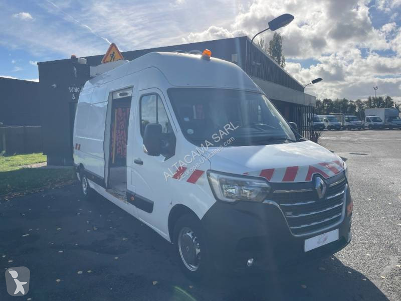 Renault 135 DCI van