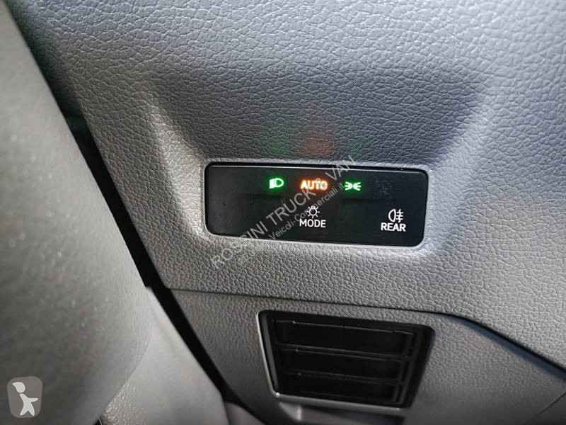 Volkswagen 2.0 TDI 140 van