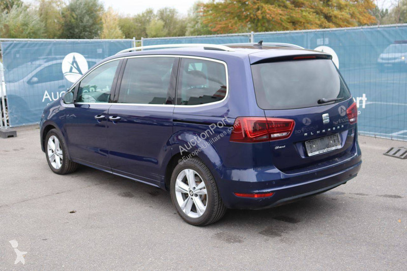 Seat  van