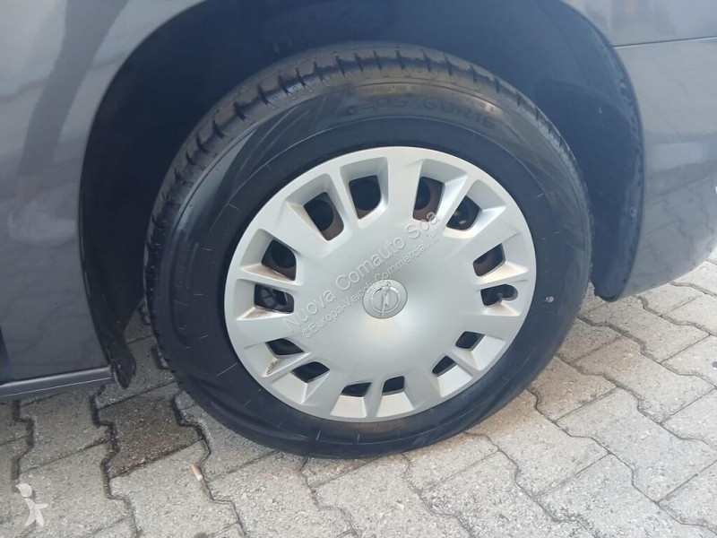 Opel IV van