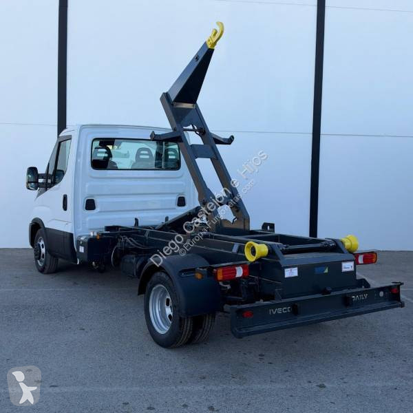 Užitkové vozidlo Iveco 35C16H
