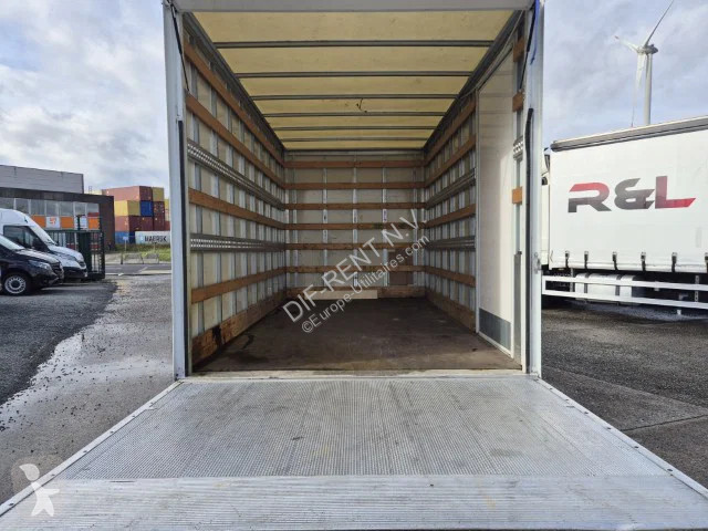 Iveco 35 S 14 A8 van