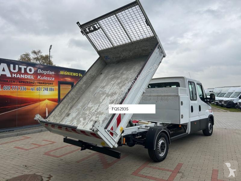 Iveco 35s18 van