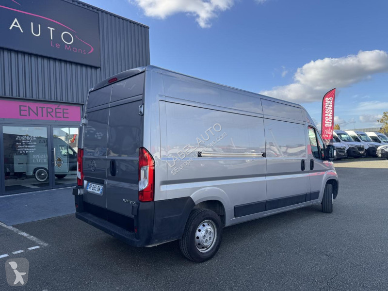 Véhicule utilitaire Opel MOVANO 3T5 L3H2 2.2...