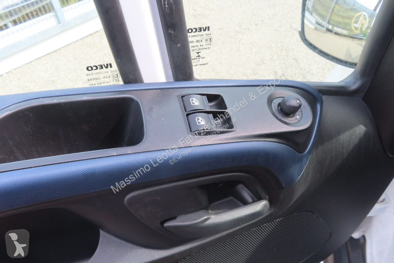 Iveco 35S14 NP van