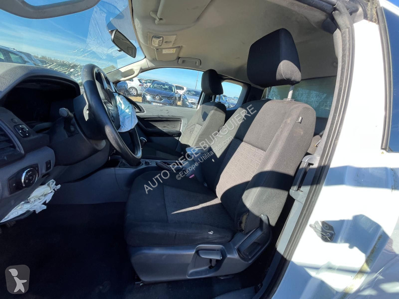 Úžitkové vozidlo Ford IV 2.2 TDCi 160 / FB989