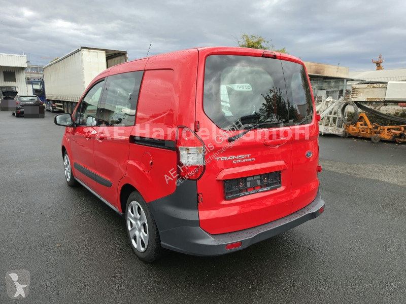 Užitkové vozidlo Ford Courier 1.5 Kombi Trend...