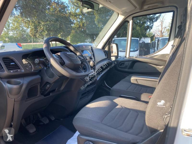 Furgoneta Iveco 35C14