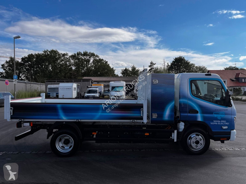 Furgoneta Fuso 4C15...
