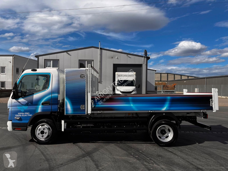 Furgoneta Fuso 4C15...