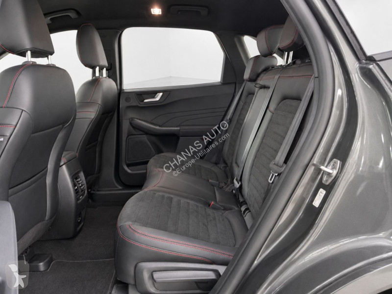 Ford 2.5 Duratec 225 PHEV ST-Line X e-CVT van