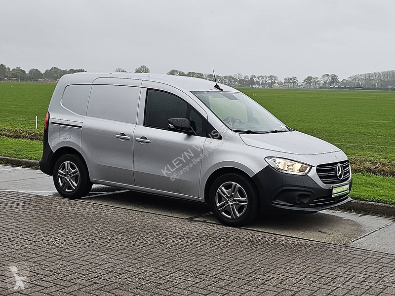 Furgoneta Mercedes 110 CDI Long Mbux Carplay...