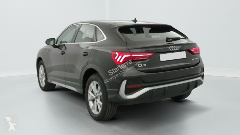 Audi Q3 Transporter