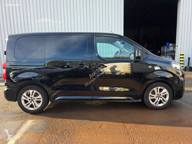 Furgoneta Opel vivaro