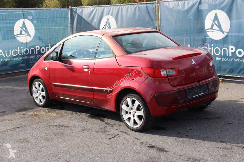 Furgoneta Mitsubishi