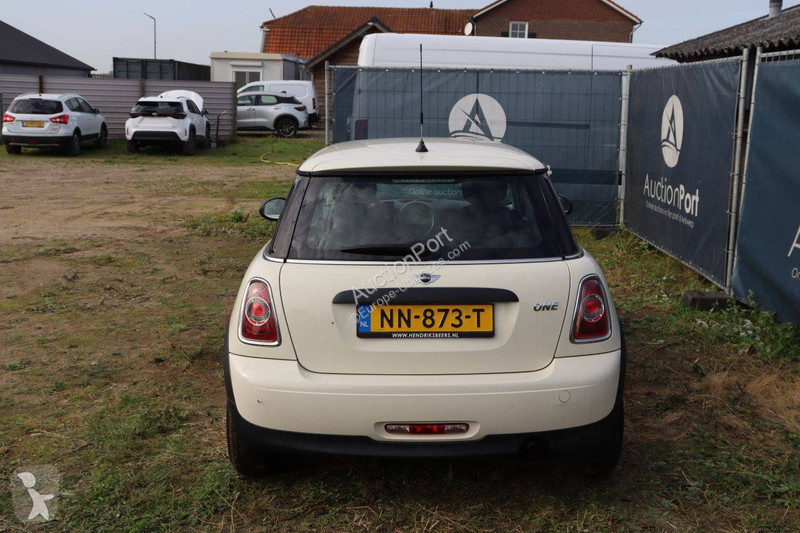 Furgoneta Mini One