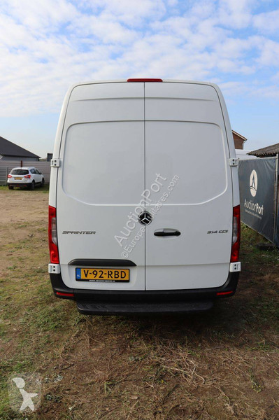 Véhicule utilitaire Mercedes