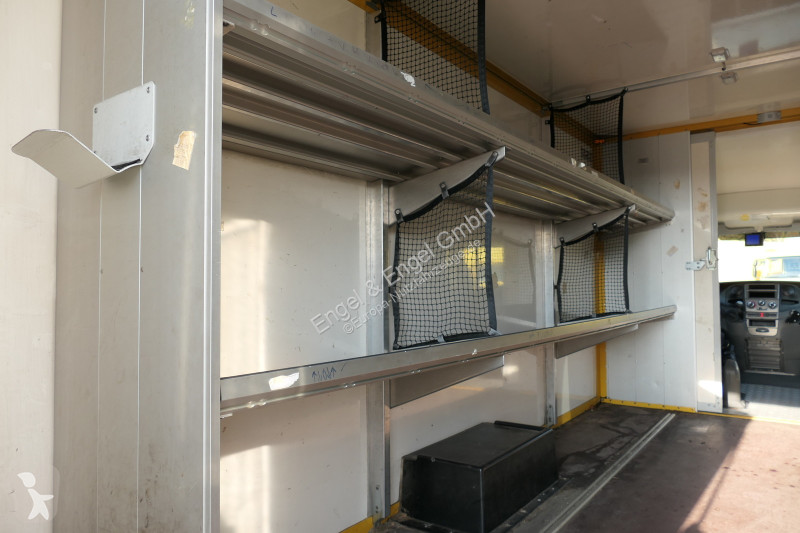 Iveco Daily 35 S11 C30C AUTOMATIK KAMERA Regale...