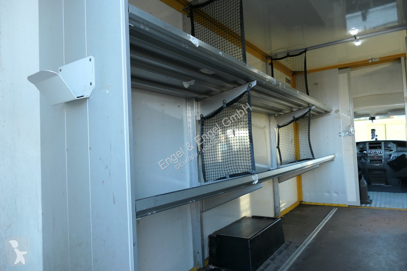 Véhicule utilitaire Iveco Daily 35 S11 C30C...