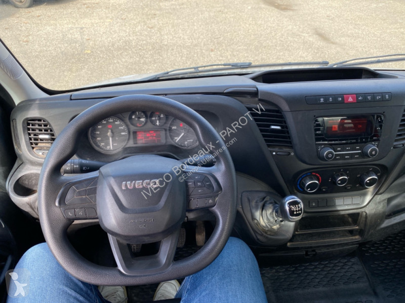 Iveco 35C16H3.0 empattement 3750 Tor Transporter