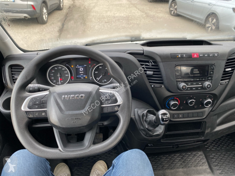 Iveco 35C16H3.0 empattement 3750 Tor Transporter