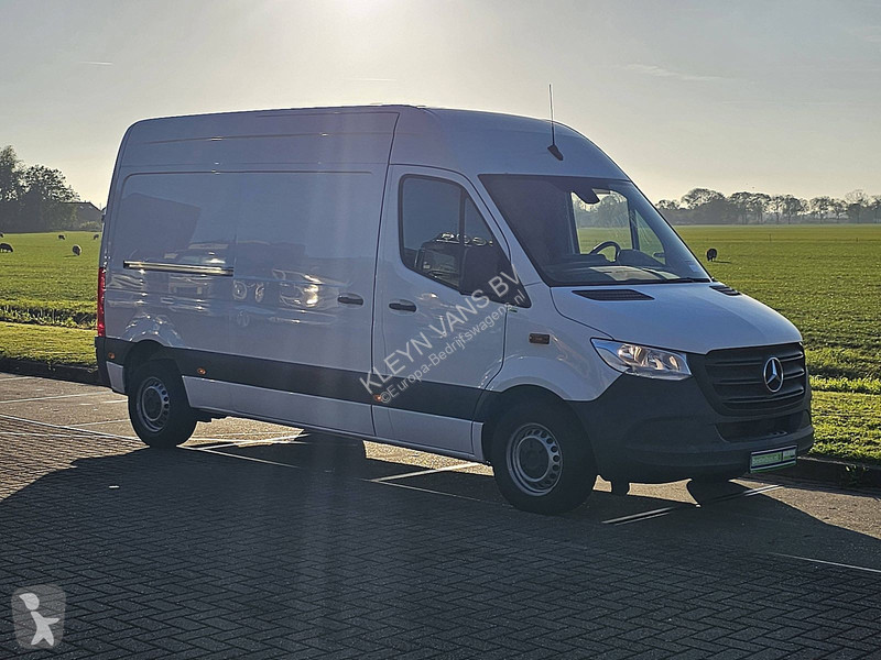 Mercedes 215 L2H2 FWD Airco 3 Zits BPM Vrij...