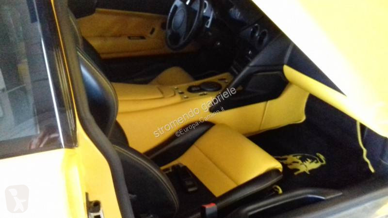 Veículo utilitário Lamborghini