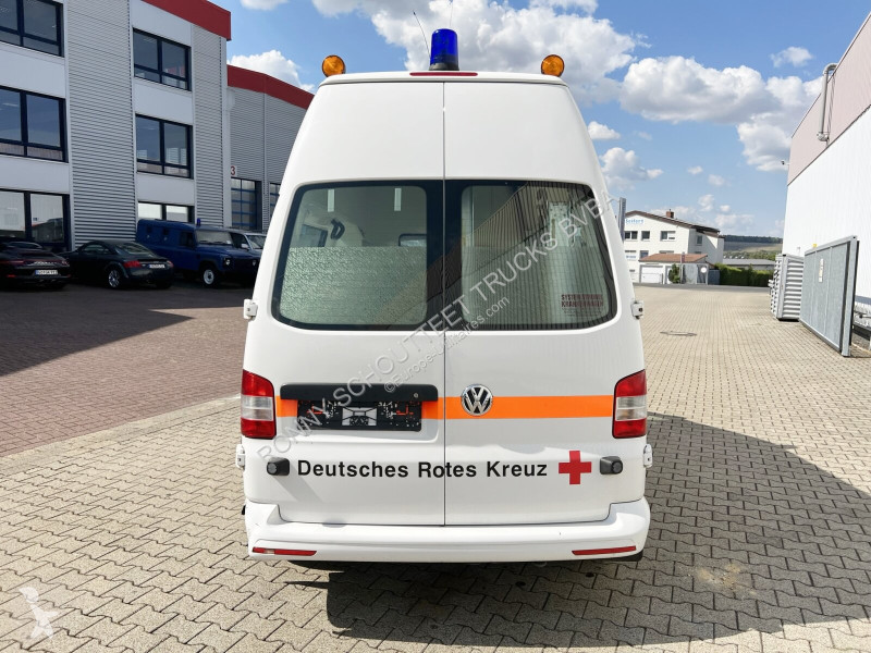 Véhicule utilitaire Volkswagen T5 2.0 TDI 4x2...