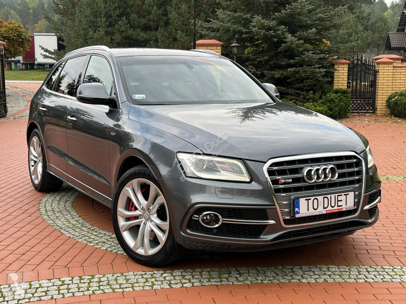 Véhicule utilitaire Audi SQ5