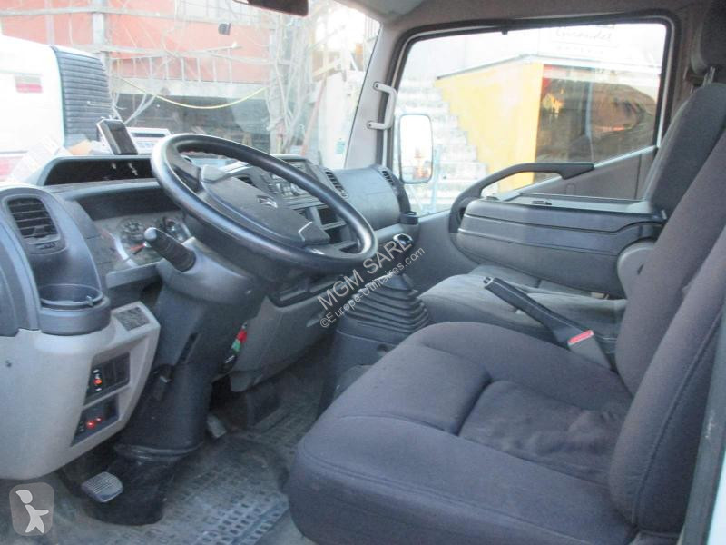 Véhicule utilitaire Renault 120 DXI
