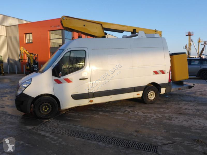 Véhicule utilitaire Renault MASTER 125