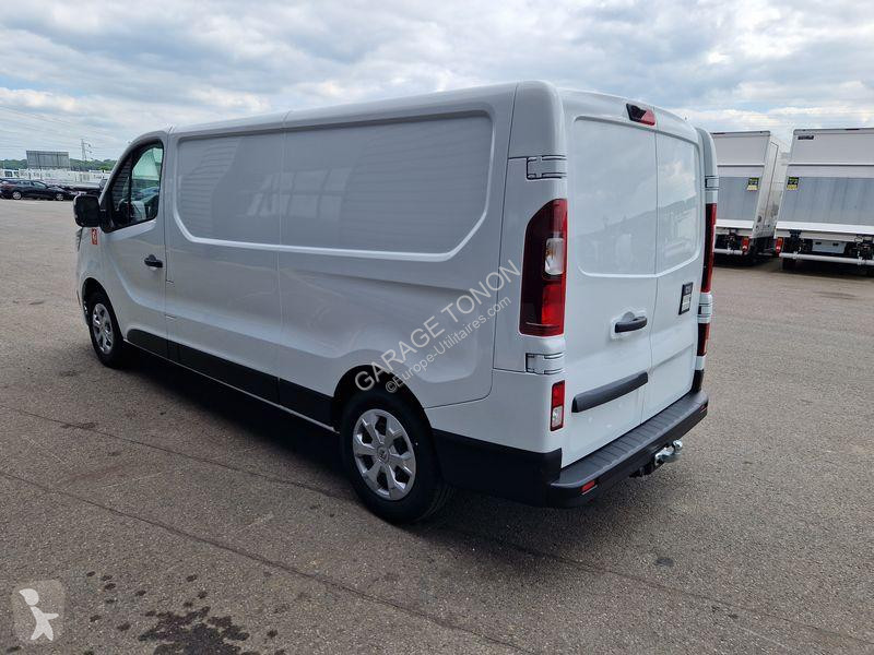 Užitkové vozidlo Renault L2H1 RED 150 CV