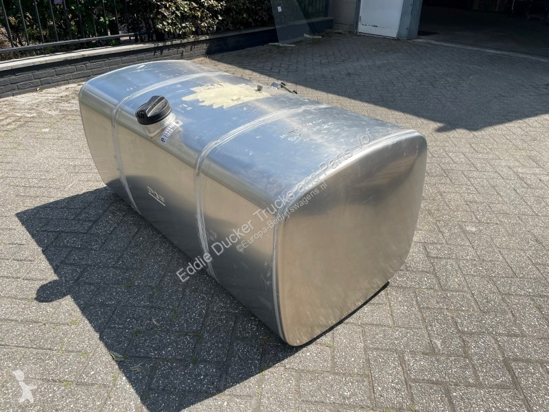 Véhicule utilitaire DAF 2198082 BRANDSTOFTANK...