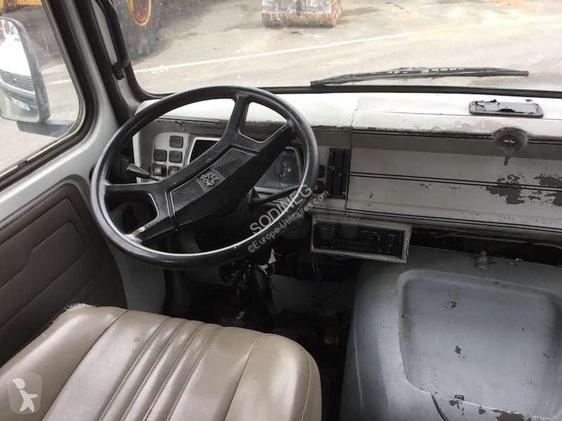 Peugeot  van
