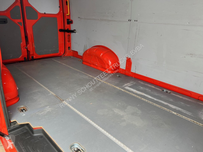 Autoutilitară MAN TGE 2.140 4x2F SB TGE 2.140...