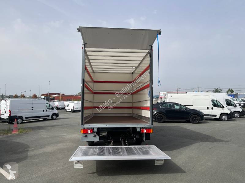 Véhicule utilitaire Fiat