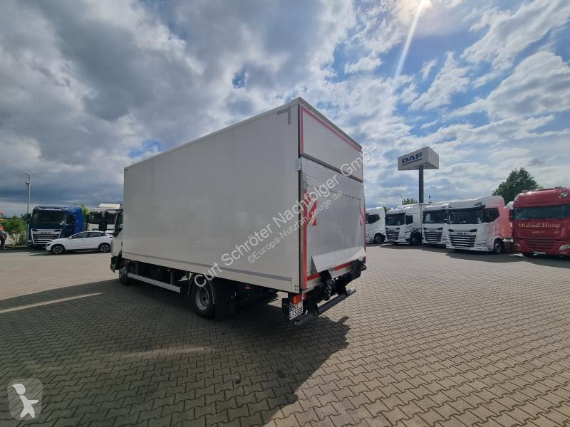 Véhicule utilitaire DAF FA  210