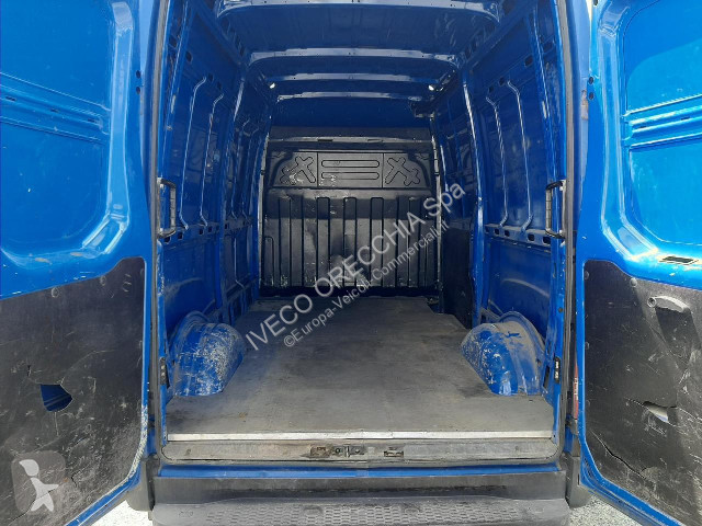 Furgoneta Iveco DAILY 35S16 - 3520